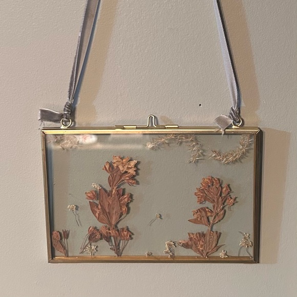 Handmade Other - 🪄 Glass Framed Flowers - Lovely hanging floral art peice Handmade By Me